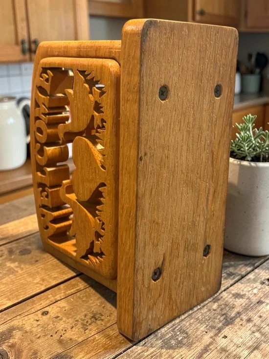 Vintage 1975 Solid Wood Die Cut Goose Welcome Napkin Recipe Mail Book Holder - Picture 12 of 13